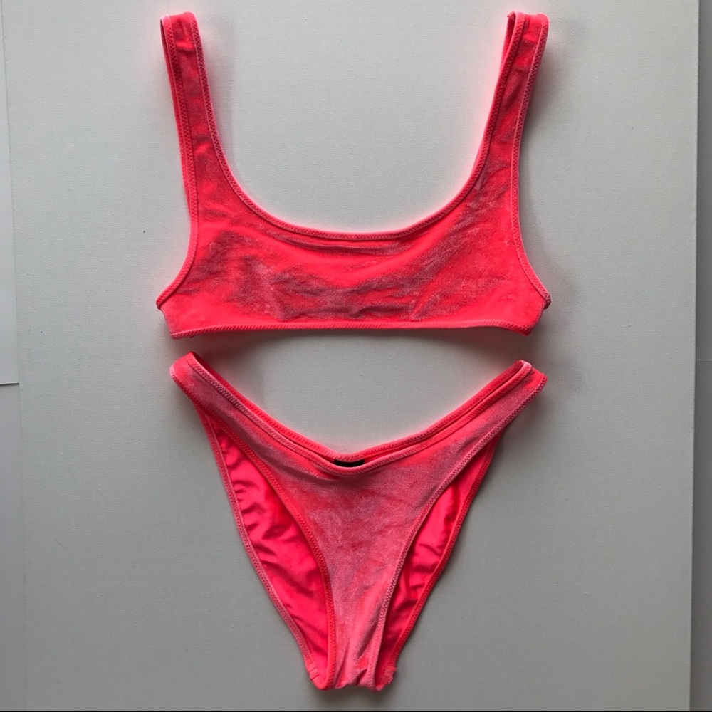 Neon Pink Triangl Bikini
